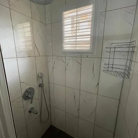 Kamali Apart Apartment *